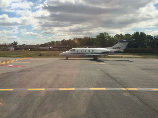 Beechcraft Beechjet (N489TM) - Photo taken by Steven Nice, unknown airport,9-10-15.