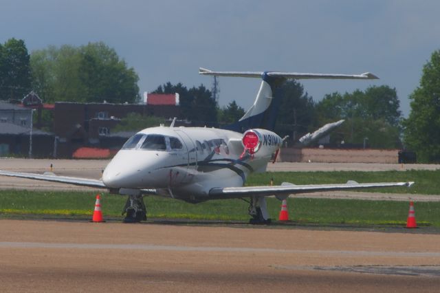 Embraer Phenom 100 (N91MJ)