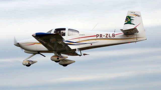 Vans RV-10 (PR-ZLB)