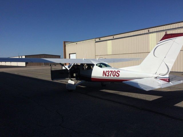 Cessna Cardinal (N370S)