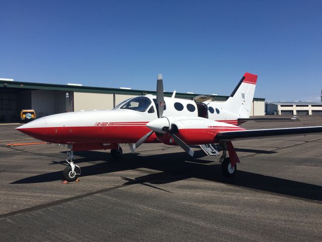 Cessna 421 (N56RX)