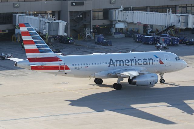 Airbus A319 (N813AW)
