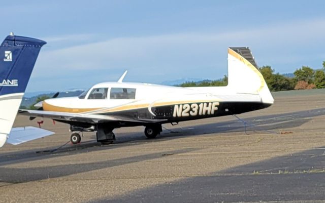 Mooney M-20 Turbo (N231HF)