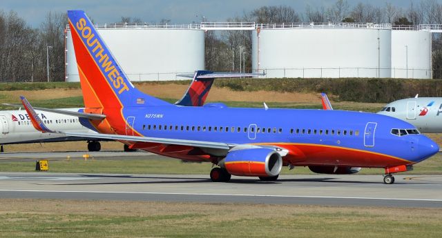 Boeing 737-700 (N275WN) - 3/13/16