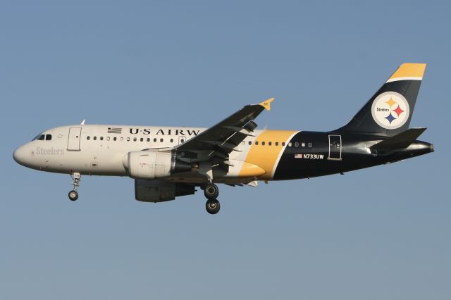 Airbus A319 (N733UW) - November 29, 2010 - arrived at Philadelphia Int’l Airport