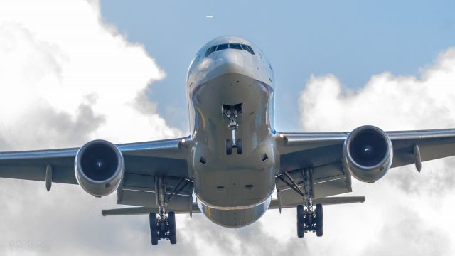 Boeing 777-200 (JA8199) - Boeing 777-281br /September.27.2015 Hakodate Airport [HKD/RJCH] JAPAN