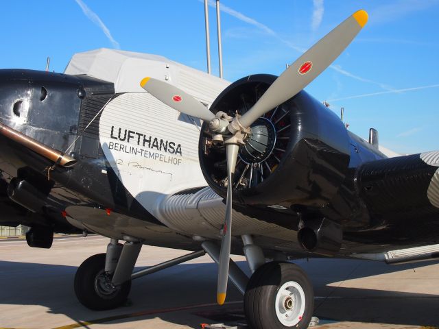 JUNKERS Ju-52/3m (D-CDLH)