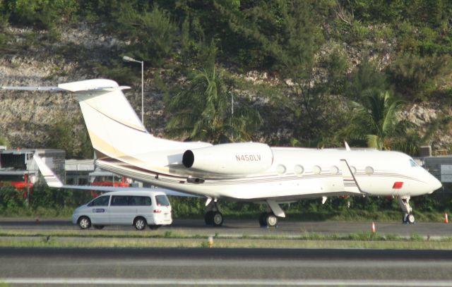 Gulfstream Aerospace Gulfstream IV (N450LV)