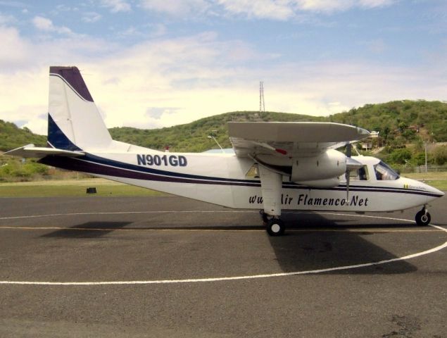 ROMAERO Islander (N901GD)