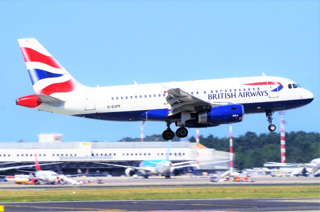 Airbus A319 (G-EUPF)