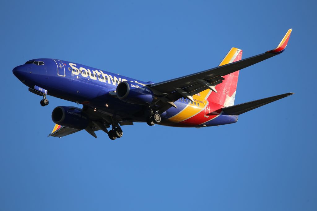 Boeing 737-700 (N403WN)