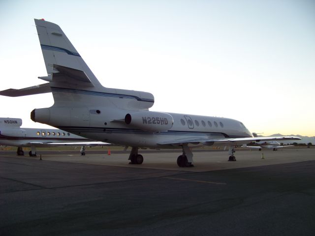 Dassault Falcon 50 (N225HD)