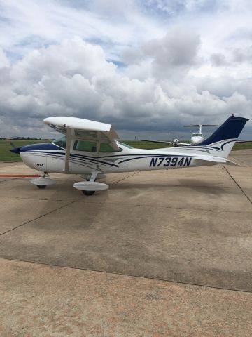 Cessna Skylane (N7394N)