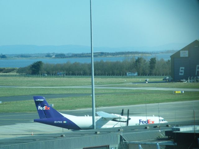 EI-FXG — - EI-FXG ATR 72-202F MSN 224  OPF FDX SEEN HERE AT EINN ON   16-03-2011