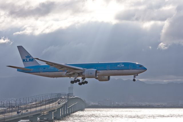 Boeing 777-200 (PH-BQK)