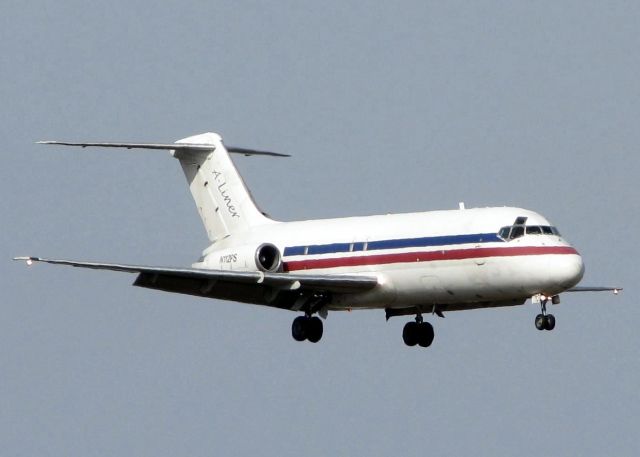 Douglas DC-9-10 (N112PS) - At Shreveport Regional.