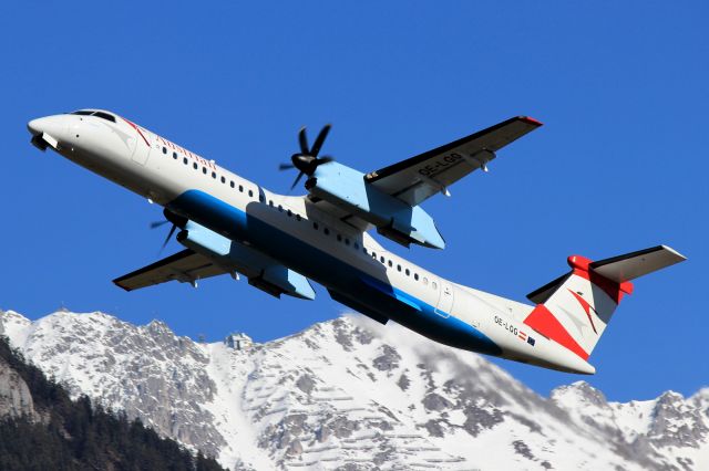 de Havilland Dash 8-400 (OE-LGG)