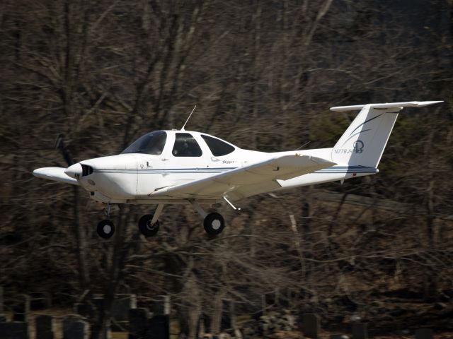 Beechcraft Skipper (N778JH) - Landing runway 35.