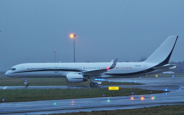 Boeing 757-200 (N757AG) - validus aviation b757-256wl n757ag arriving in shannon 13/12/18.