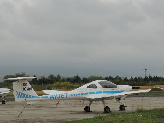 TC-AYG —