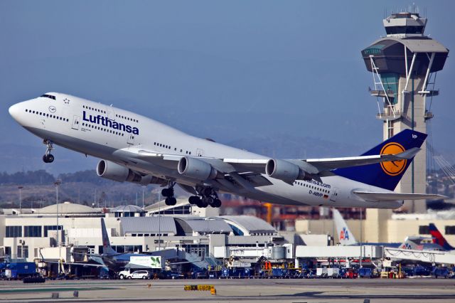 Boeing 747-400 (D-ABVP)