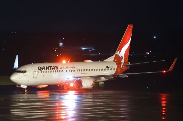 Boeing 737-800 (VH-VYC) - ADELAIDE AIRPORT WEDNESDAY JUNE 15, 2022.