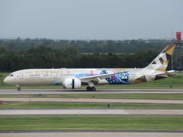 Boeing 787-9 Dreamliner (A6-BLC)