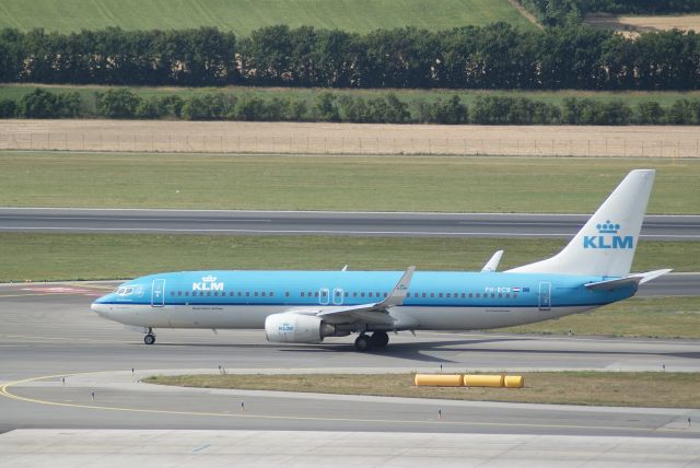 Boeing 737-800 (PH-BCB) - KLM B737-8K2 cn39443 23 juli 2018