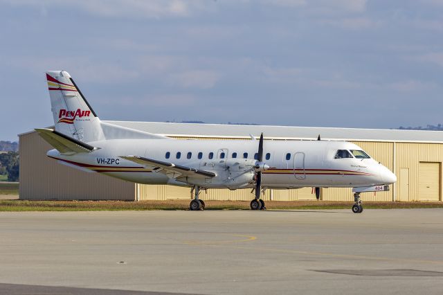 Saab 340 (VH-ZPC) - Regional Express (VH-ZPC) Saab 340, in former PenAir livery, at Wagga Wagga Airport