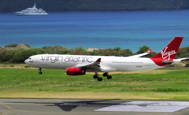 Airbus A330-300 (G-VSXY)