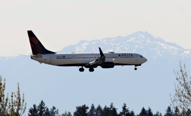 N873DN — - 4-13-2020