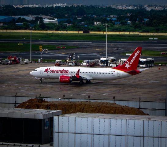 Boeing 737-700 (TC-MKD)