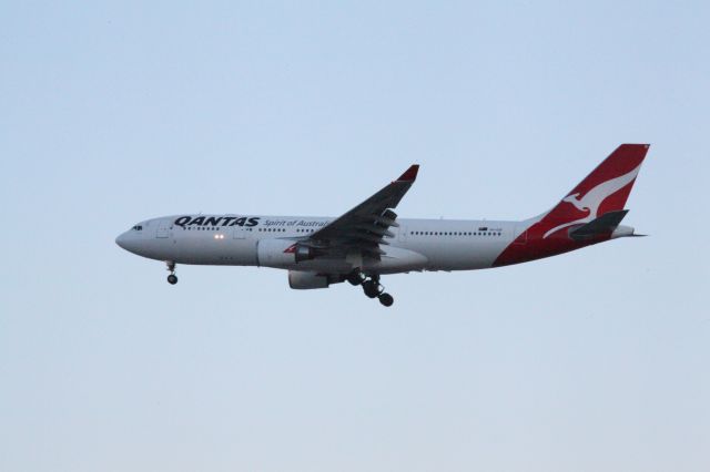 Airbus A330-200 (VH-EBI) - TAKEN IN 2012