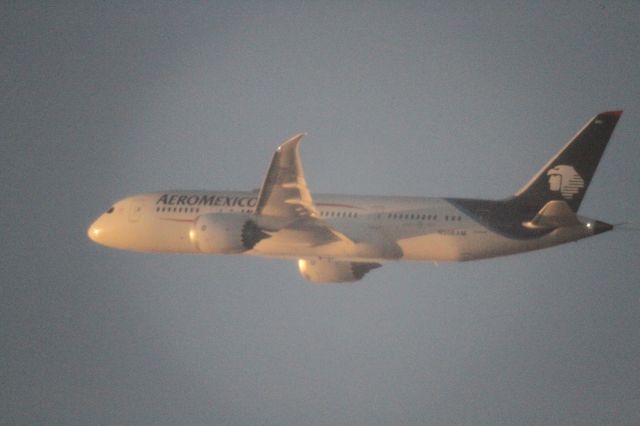 Boeing 787-8 (N966AM) - DEPARTURE FROM 27 MMTJ