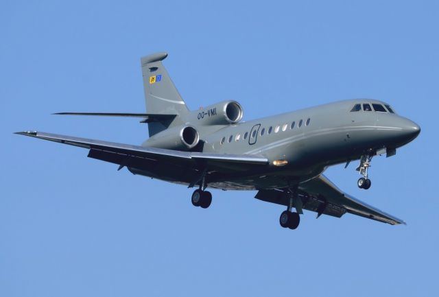 Dassault Falcon 900 (OO-VMI)
