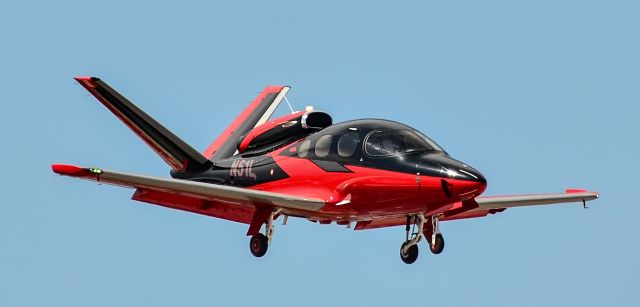 Cirrus Vision SF50 (N51L) - N51L Cirrus G2+ Vision Jet s/n 0507 - North Las Vegas Airport  KVGTbr /Photo: TDelCorobr /August 9, 2024