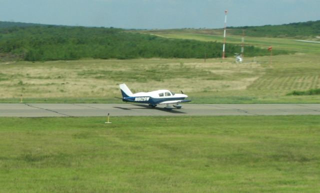 Piper Cherokee (N8128W) - sorry - best shot of it (while we were departing)