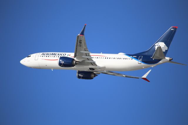 Boeing 737 MAX 8 (XA-MFN)