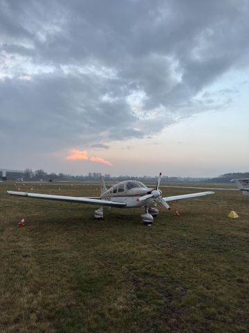Piper Cherokee (D-EAID)