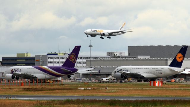 Boeing 777-200 (D-AALE)