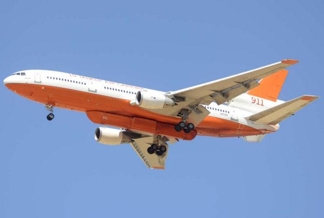 McDonnell Douglas DC-10 (N17085) - DC-10-30 Tanker 911 on approach to land on Runway 30 Left after dropping a load of retardant on the Wallow Fire