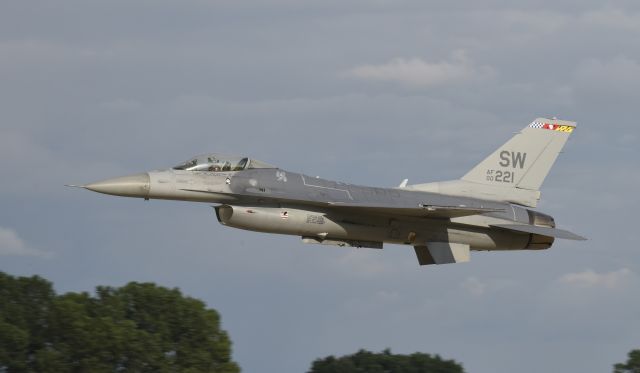 Lockheed F-16 Fighting Falcon (00-0221) - Airventure 2018