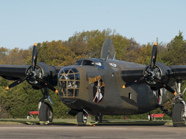 Consolidated B-24 Liberator (N24927)