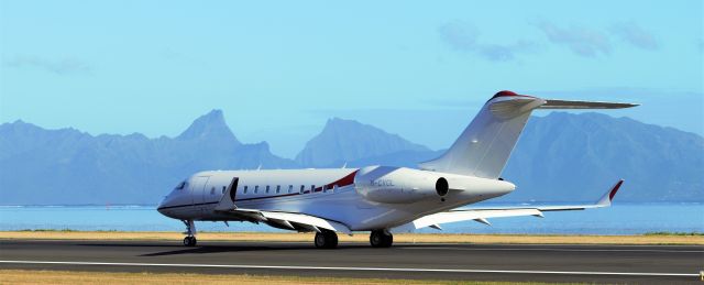 Bombardier Global Express (M-CVGL)