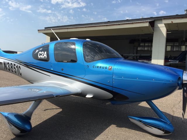 Cirrus SR-22 (N3851C)