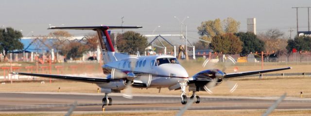 Beechcraft Super King Air 200 (N96AM)