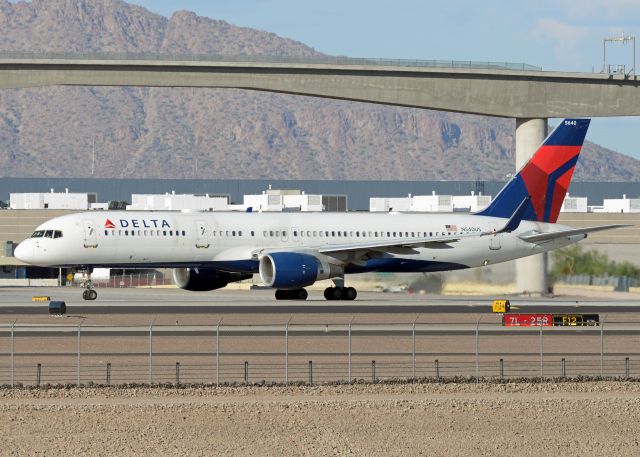 Boeing 757-200 (N540US)