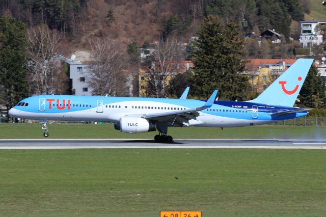 Boeing 757-200 (G-OOBF)