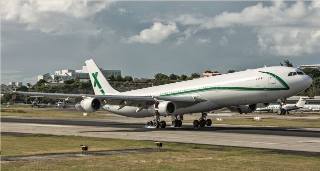 Airbus A340-300 (9H-BIG)