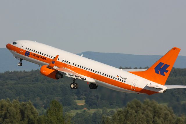 Boeing 737-800 (D-ATUF)